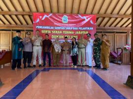 PIPIN TRIJAYANTI RESMI DILANTIK MENJADI DUKUH SELANG